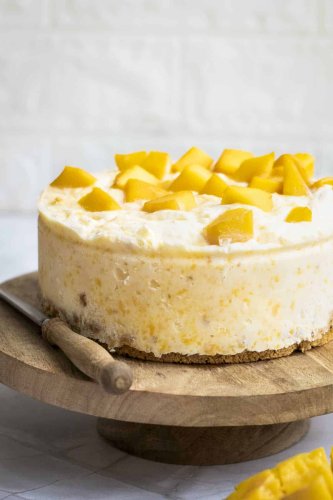 No Bake Mango Cheesecake