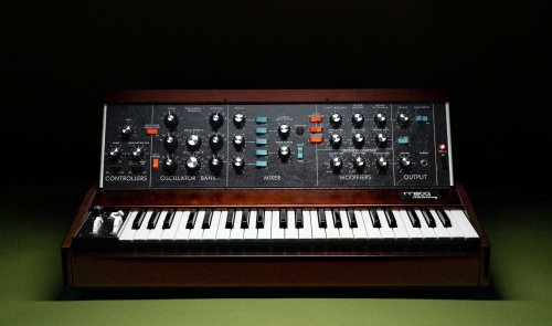 Moog Minimoog Modal D: Rückkehr des analogen Synthesizers - DJ LAB