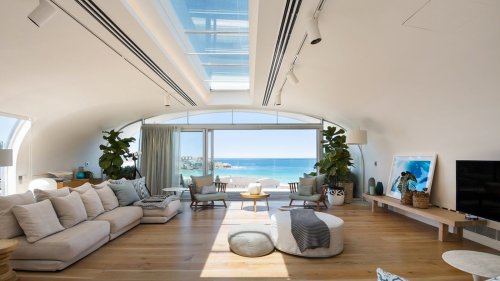 $13,500 A Week Bondi Beach Rental Is The Perfect 'Kick On' Pad