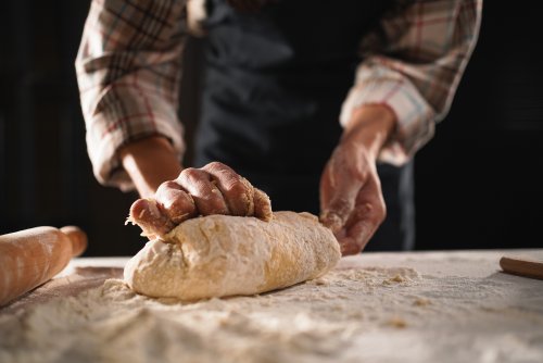 Farine de froment : définition, bienfaits et utilisation