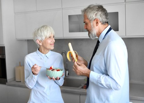 Vous voulez protéger votre cerveau ? Voici les 7 aliments que recommande une nutritionniste pour limiter les AVC