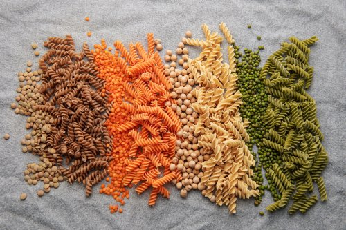 Les pâtes aux légumineuses sont-elles meilleures que celles au blé ? L’avis d’une diététicienne