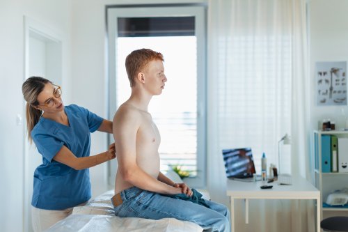À 15 ans, on lui dit que c’est la puberté… il s’agissait en réalité d’un cancer de la peau agressif