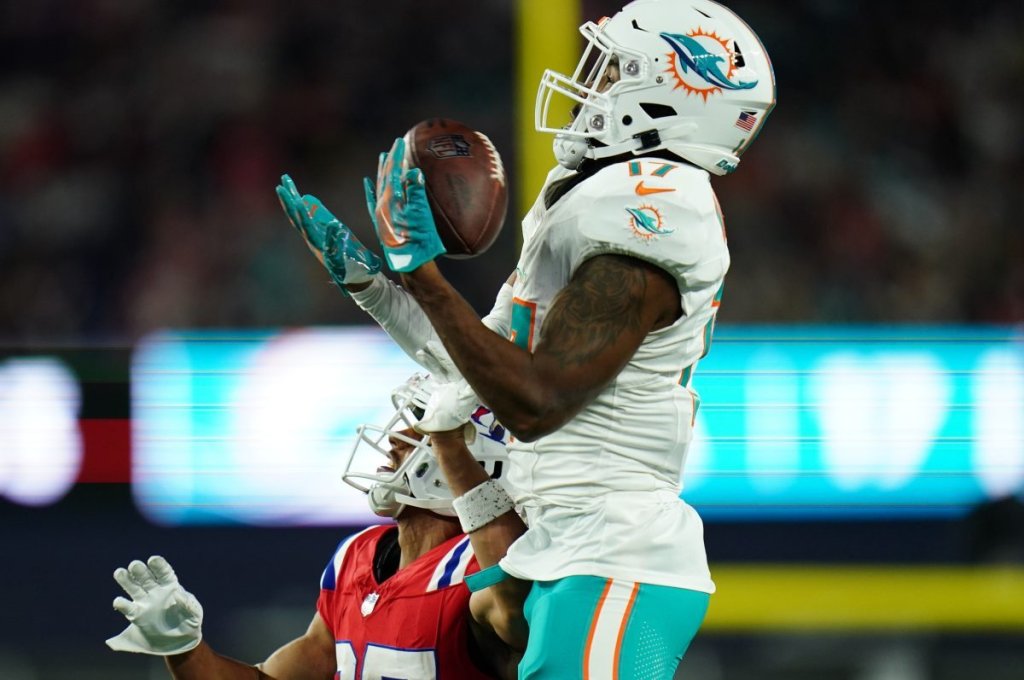 Magazine - Dolphin Nation's Miami Dolphins News