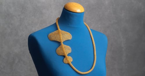 Guía para Principiantes sobre Joyería de Crochet con Alambre | Blog | Domestika