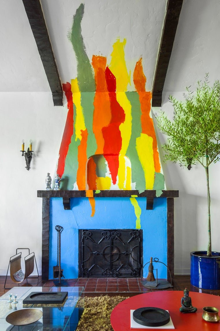 For a Truly One-of-a-Kind Fireplace, Grab Your Paintbrush