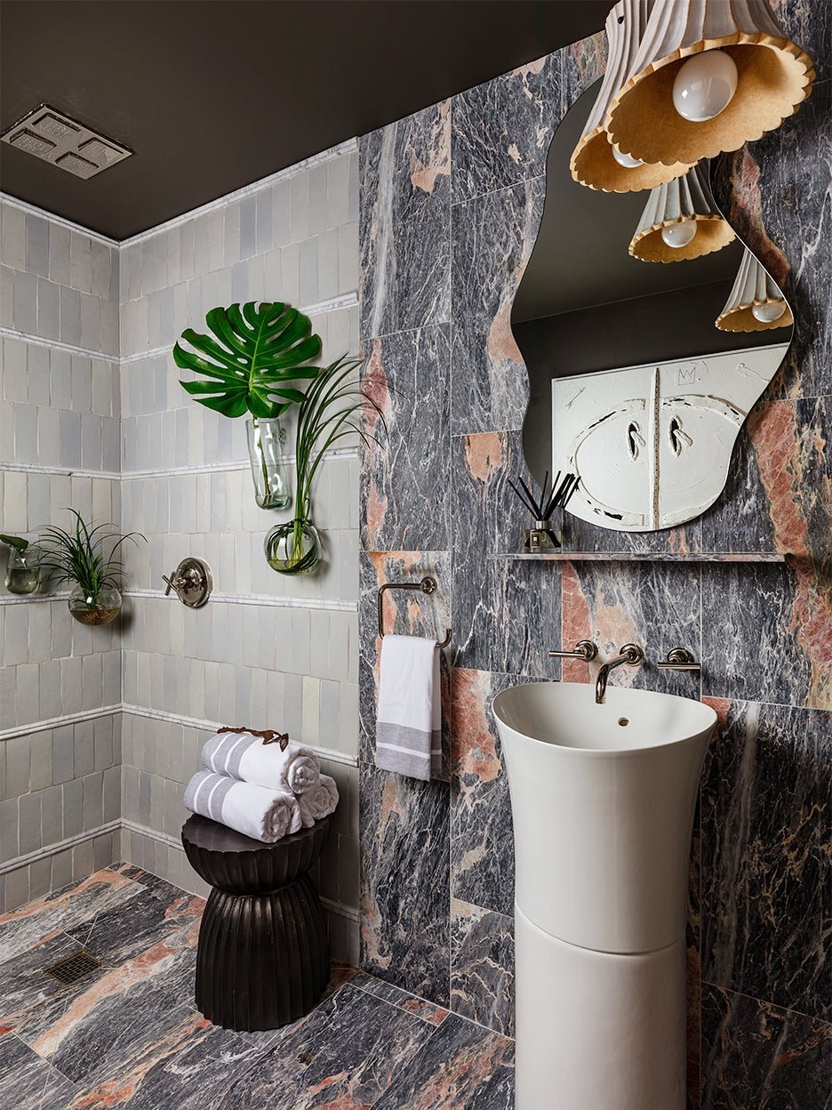 A Rainforest-Inspired Bathroom That Re-creates Showering Outdoors Inside