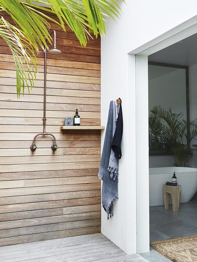 Everything You Need for a No-Construction Outdoor Shower
