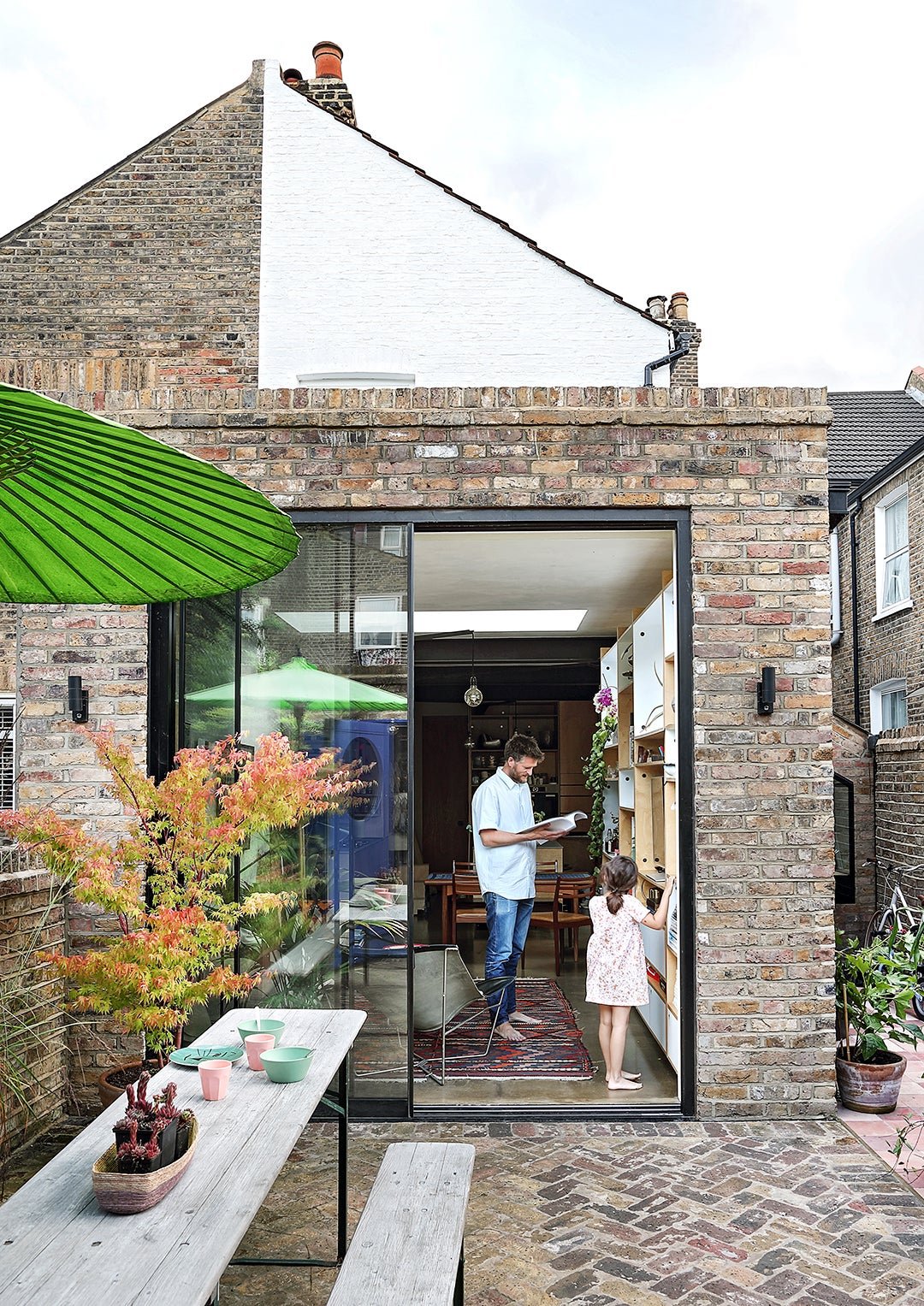 This family’s London home sports a genius alternative to recessed lighting - cover