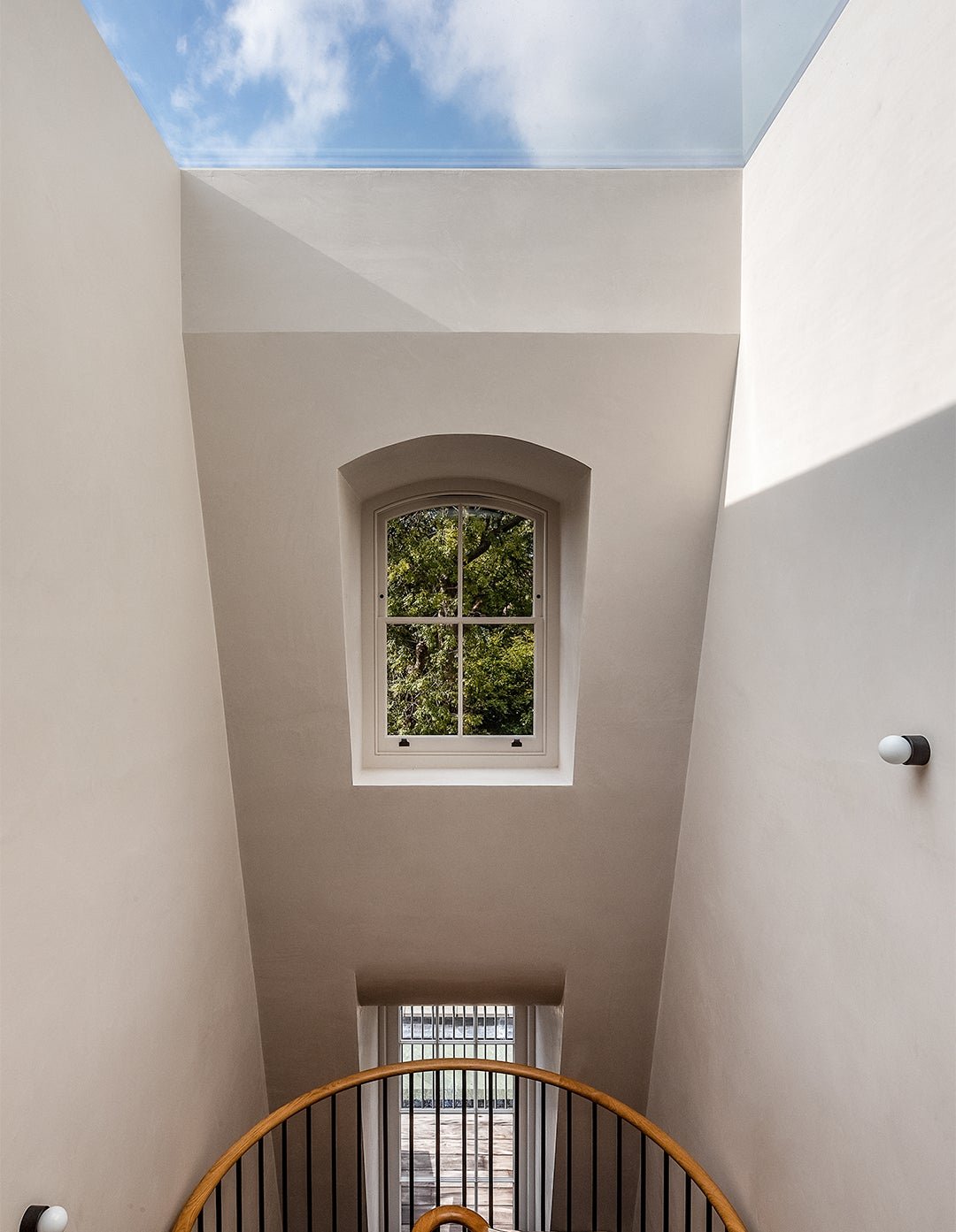 A Larger-Than-Life Skylight Fills This London Home’s 4 Floors With Sunshine