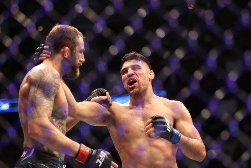 UFC 265 Results – Vicente Luque Avoids Danger, Submits Michael Chiesa In Round 1 – DopeClics