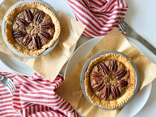 Single-Serve Mini Pecan Pies