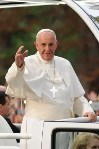 American Cardinal Robert Prevost Becomes New Pope – Here’s What We Know