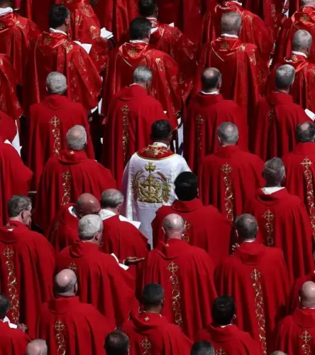 New Pope Selection Erupts Into Chaos – Fistfights And Broken Bones