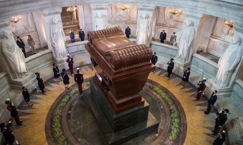 Darf Napoleon 200 Jahre nach seinem Tod gefeiert werden?