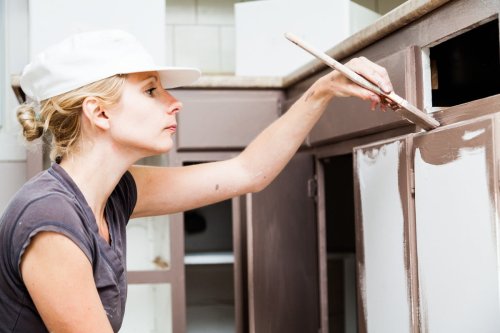 5 amazing ways to replace kitchen cabinets on a tight budget
