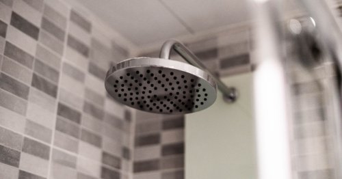 Cost of living: Easy shower tip only takes minutes and could save Irish families hundreds a year