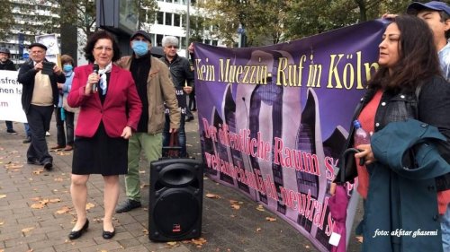 Köln: Muezzin-Ruf: Ex-Muslime mit Demo vor Kölner Moschee