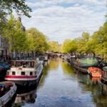 Expats may soon have to take an integration course when living in Amsterdam