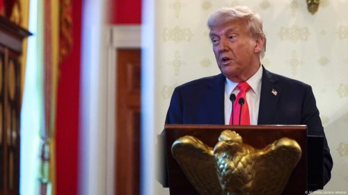 US: Trump says will 'pass' on Ukraine talks if too difficult