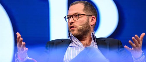 Ippen stoppt Investigativ-Berichte über "Bild"-Chef Julian Reichelt - DWDL.de