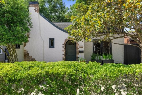 In Houston, a Lovingly Restored 1930 Bungalow Lists for $850K