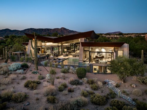 In Scottsdale, a Contemporary Desert Retreat Seeks $9.9M