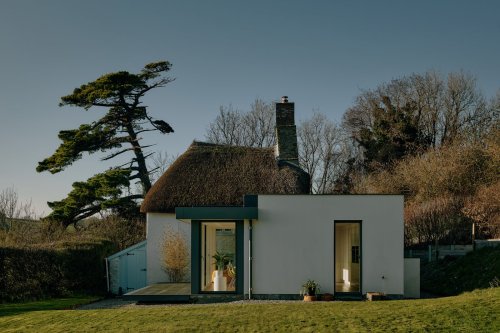 Cottagecore Meets Minimalism in This £585K Home in the English Countryside