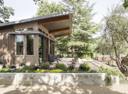 Articles about homeowner uses smart technology manage his napa property anywhere on Dwell.com