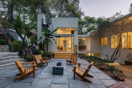 A Historic Home With a Contemporary Twist Lists for $2M in Los Angeles