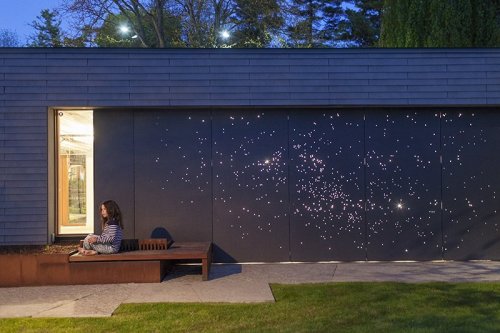 Starry Night: Outdoor Wall Light Installation