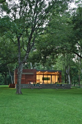 Articles about small and modern family lakeside getaway texas on Dwell.com
