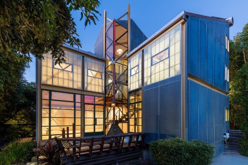 This $2.8M Los Angeles Home Is Designed to Resist Earthquakes