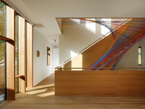 How They Pulled It Off: A “Rainbow Tornado” Paracord Banister That Gives a Family Peace of Mind