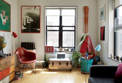 Articles about bright renovation tiny manhattan apartment on Dwell.com