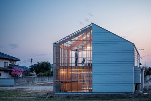 This Dreamy Japanese Abode Is Part Greenhouse