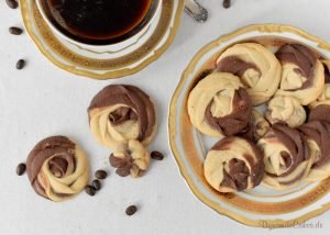 Kaffeerosen – Spritzgebäck mit Klarstein Aromatica [Anzeige]