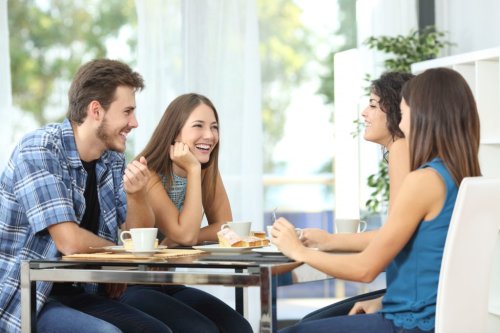 Why Do You Like Some People Almost Instantly? Watch for These 5 Things in Conversation