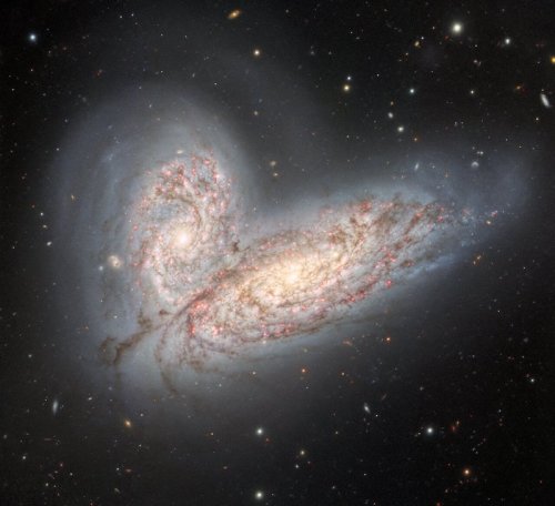 Wow! See a galactic collision in stunning detail
