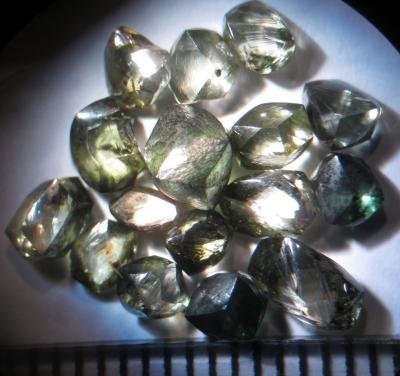 Ancient diamonds hold clues to primeval Earth