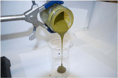 From algae to crude oil in less than an hour