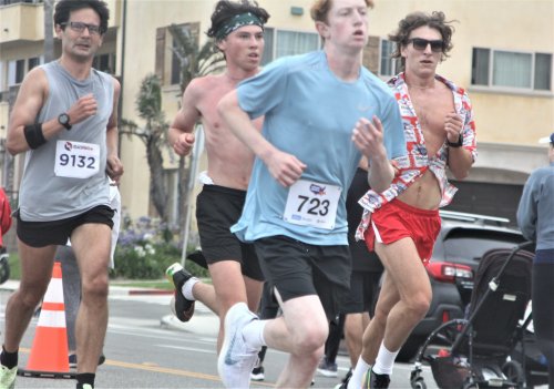 what is the first step when getting ready to write an essay or report?