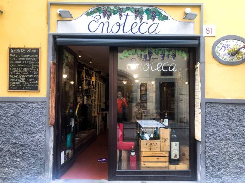 Where To Taste Wines In Florence - 8 Enotecas You Can’t Miss In Florence - Eating Around Italy