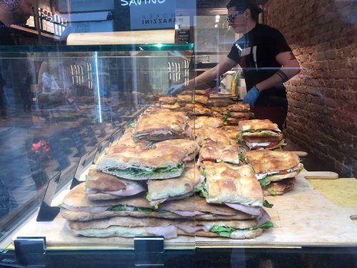 7 Off The Hook Sandwich Shops In Florence, Italy - A Florentine Family’s Favorites - Eating Around Italy