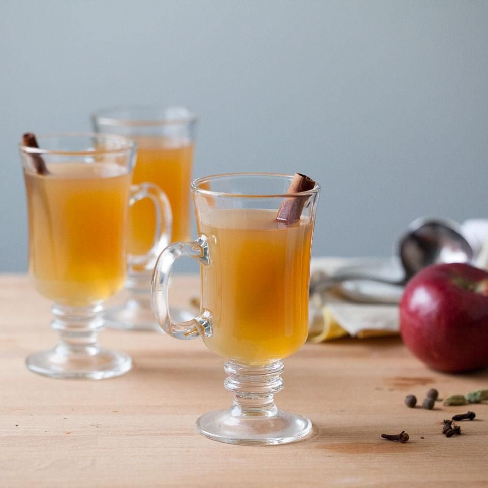 Hot Cider with Apple Brandy & Spices