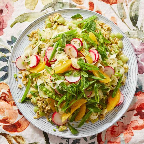 24 Spring Salads That Are Packed With Fiber