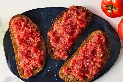 Pan con Tomate Is the Ideal High-Fiber Summer Snack