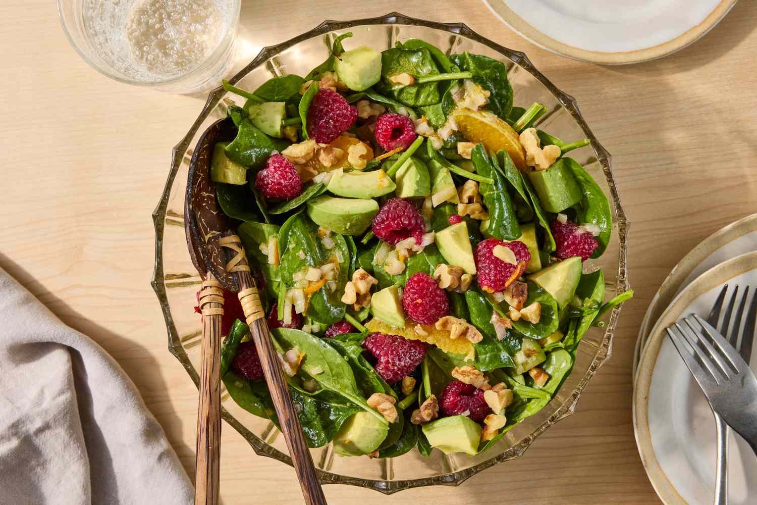 This Raspberry-Spinach Salad Is Packed with Anti-Inflammatory Ingredients