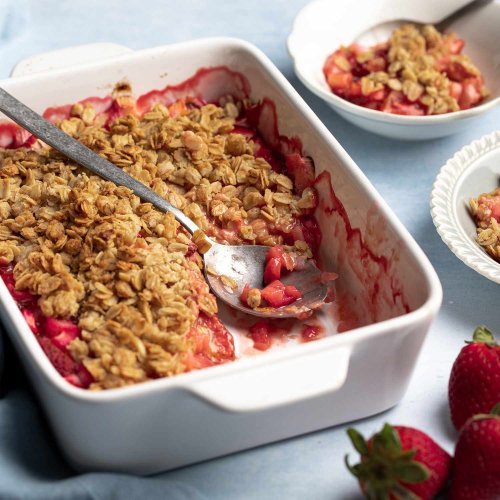 Low-Sugar Strawberry Rhubarb Crisp | Flipboard