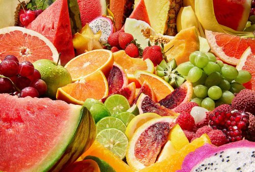 The #1 Fruit to Help You Lose Weight, According to a Dietitian